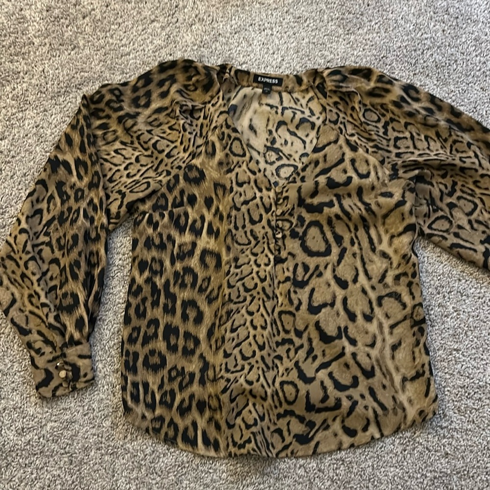 Express Animal Print XS Blouse